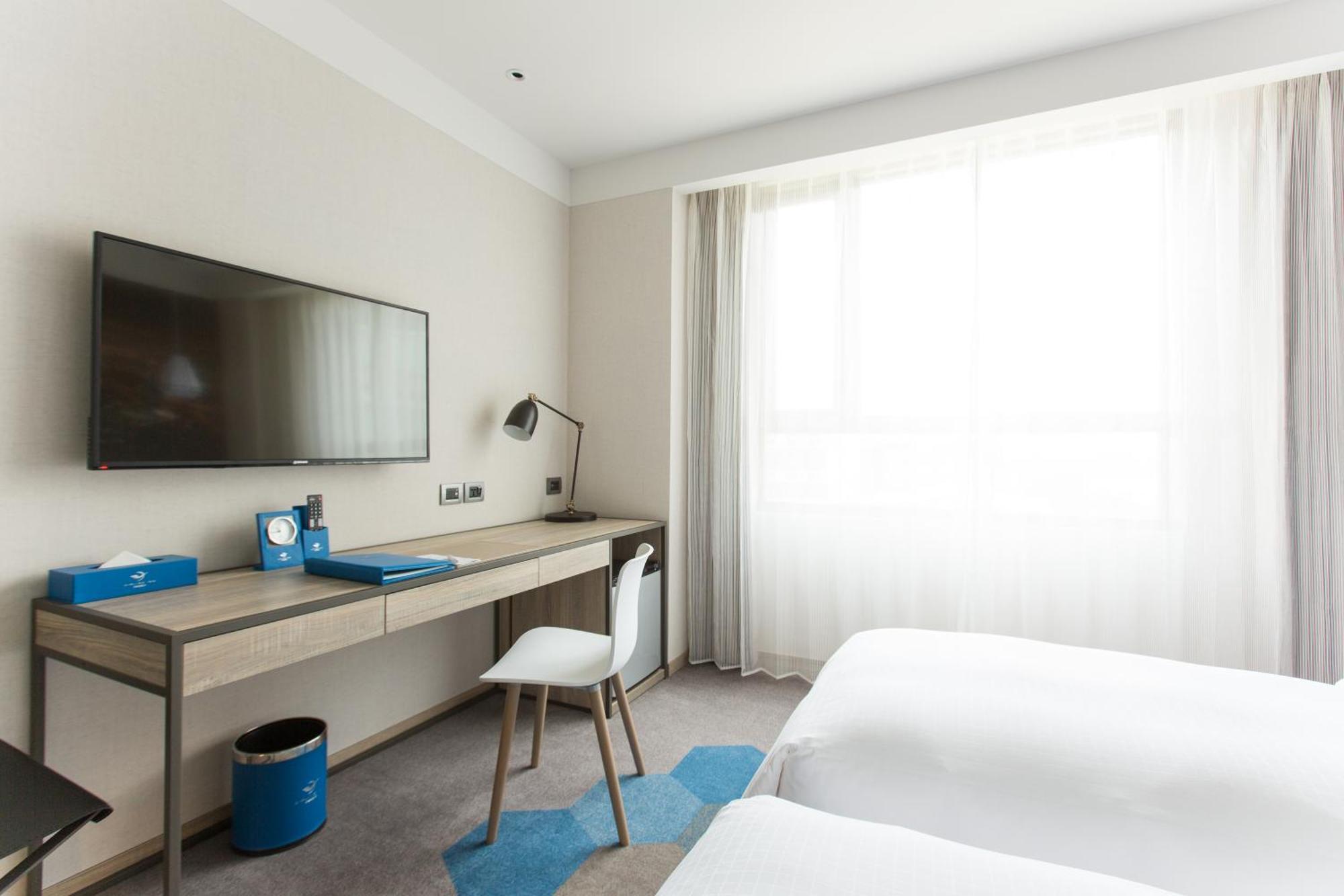 Airline Inn - Kaohsiung Station Экстерьер фото
